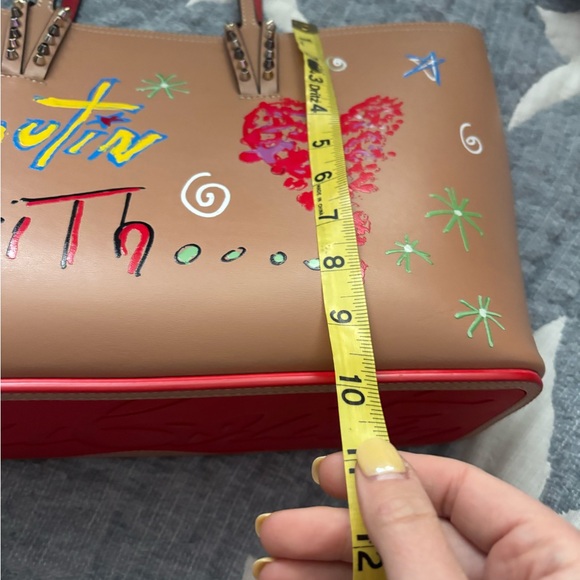 Like New CHRISTIAN LOUBOUTIN Cabata beige loubitag bag - Picture 13 of 14